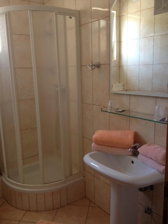 Guesthouse Villa Adria Malinska Dış mekan fotoğraf