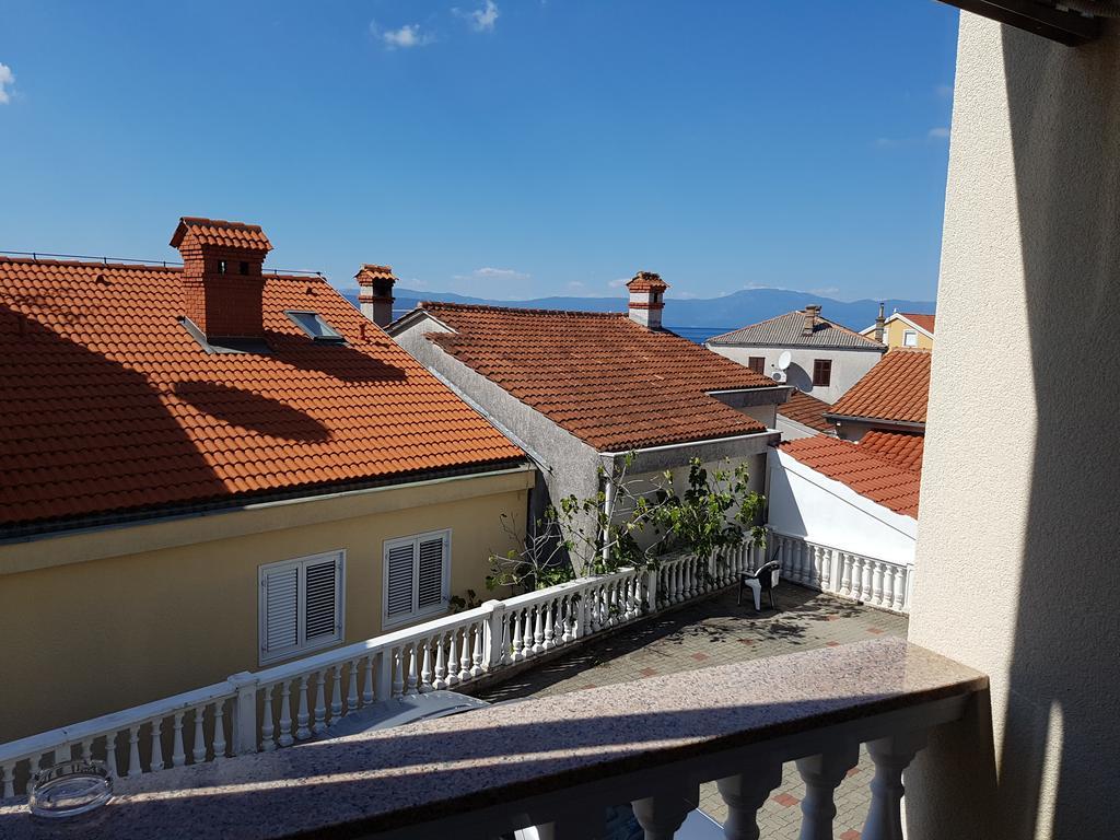 Guesthouse Villa Adria Malinska Dış mekan fotoğraf