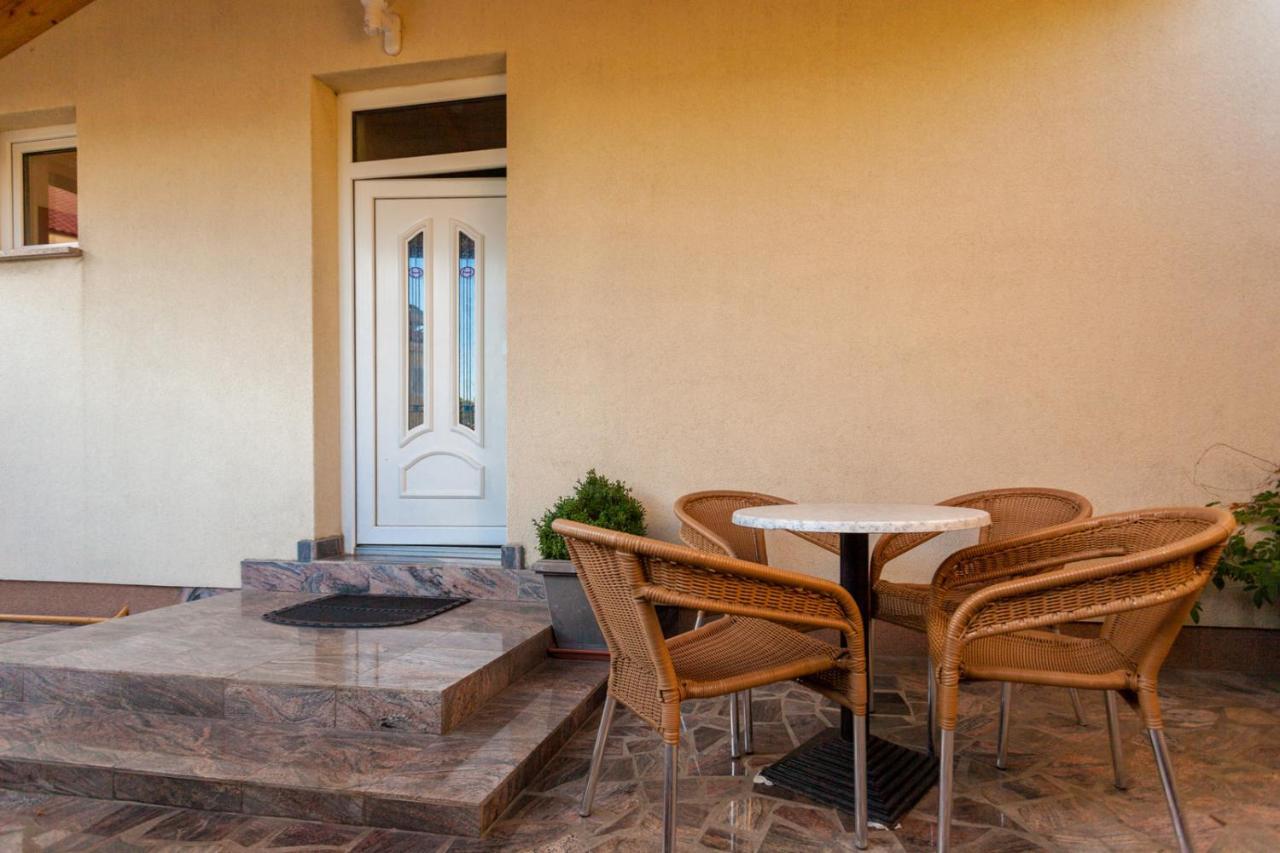 Guesthouse Villa Adria Malinska Dış mekan fotoğraf
